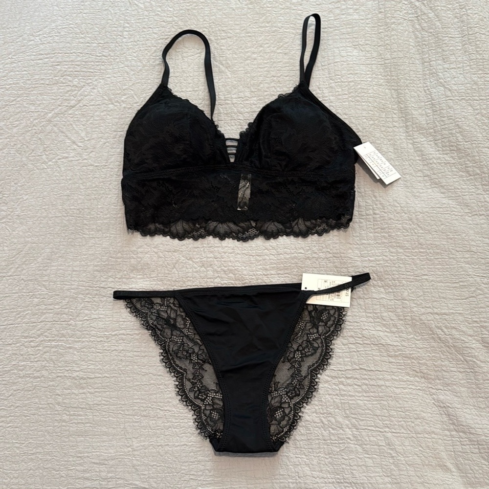 Elegant Black Lace Lingerie Set